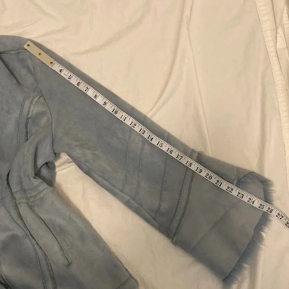 Woman’s Faux Fur Trim Jacket - Soft Blue - Picture 14 of 14